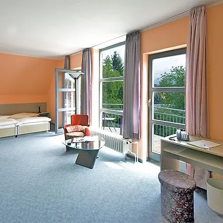 Hotel Kreischaer Hof 3*
